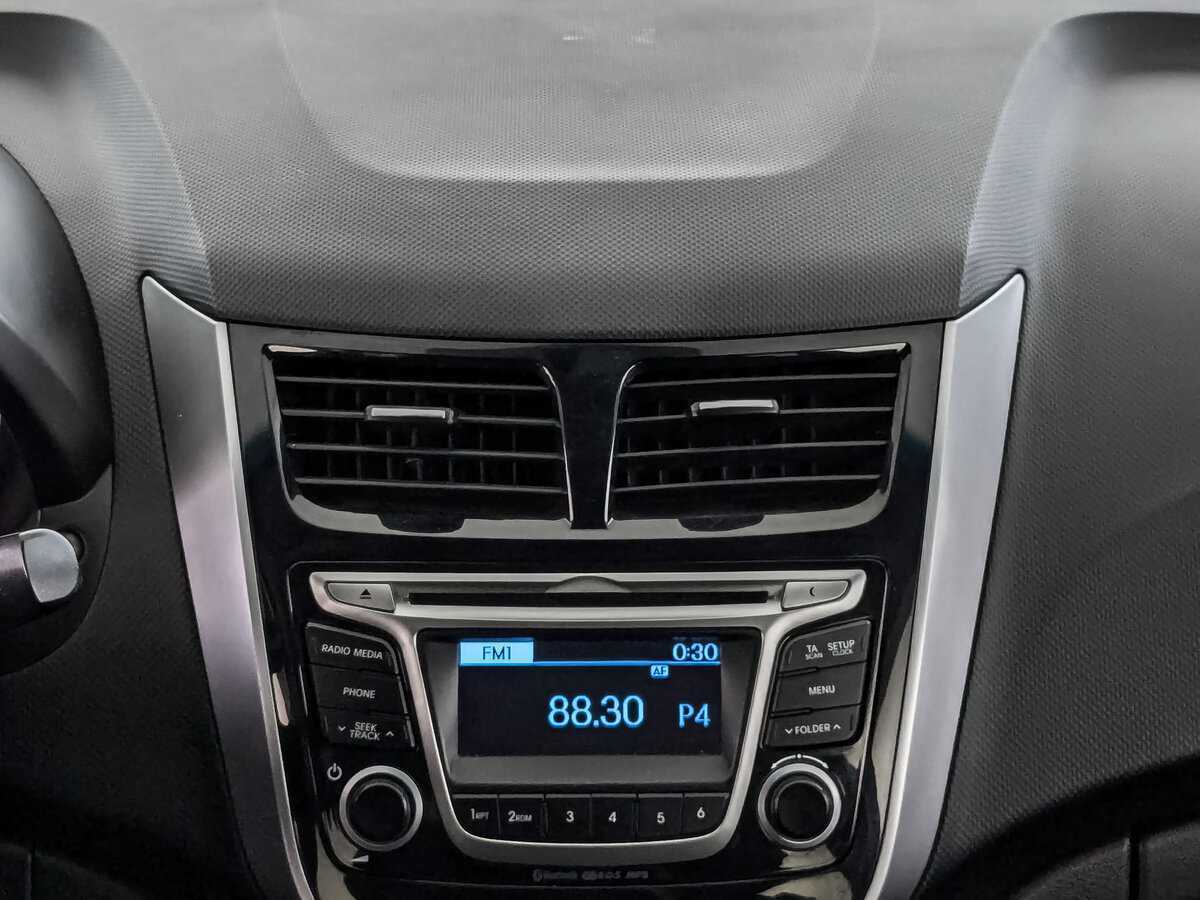 Hyundai Solaris 2015 года с пробегом. Фото: #12