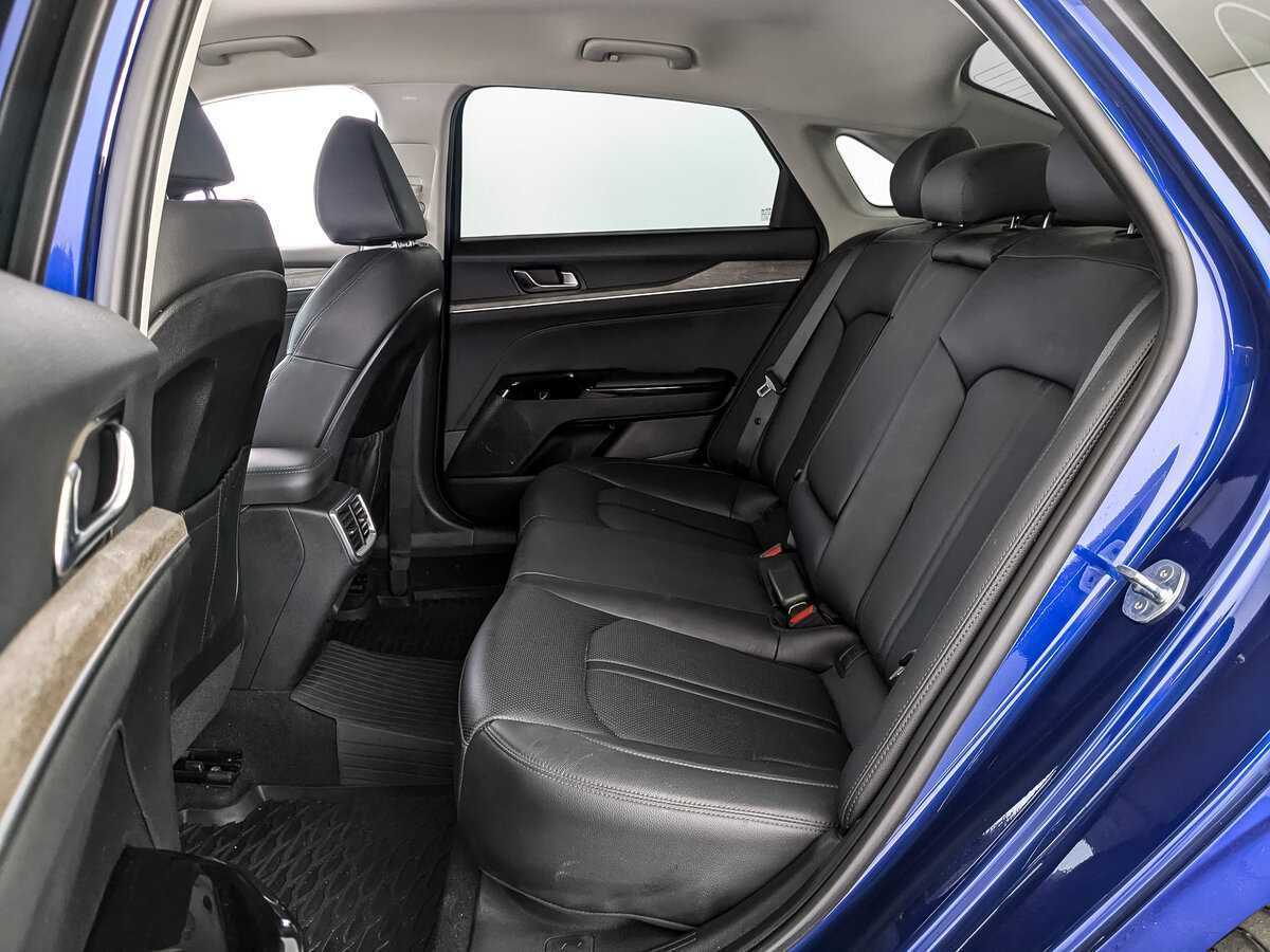 Kia K5 2021 года с пробегом. Фото: #13