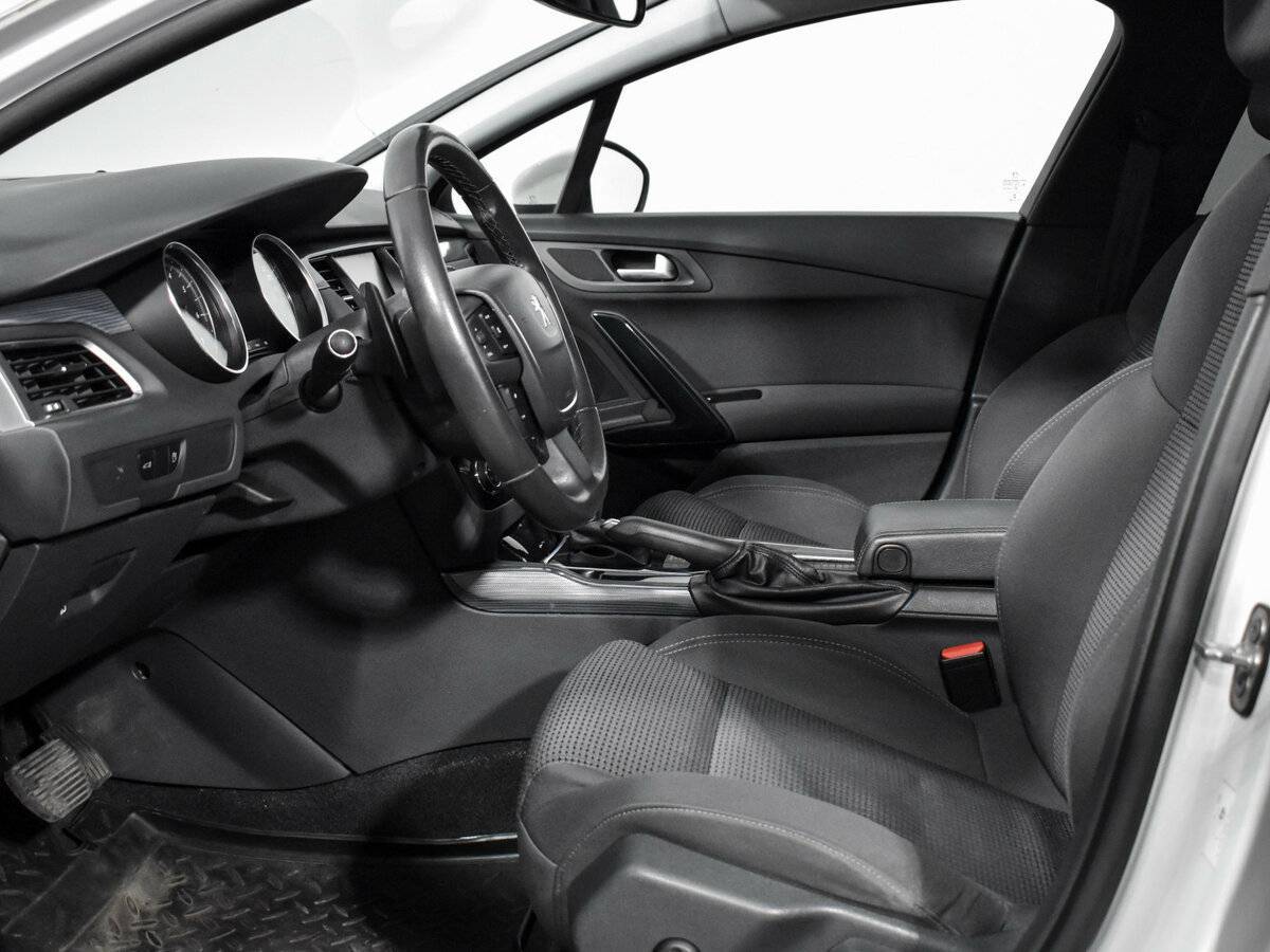 Peugeot 508 2016 года с пробегом. Фото: #7