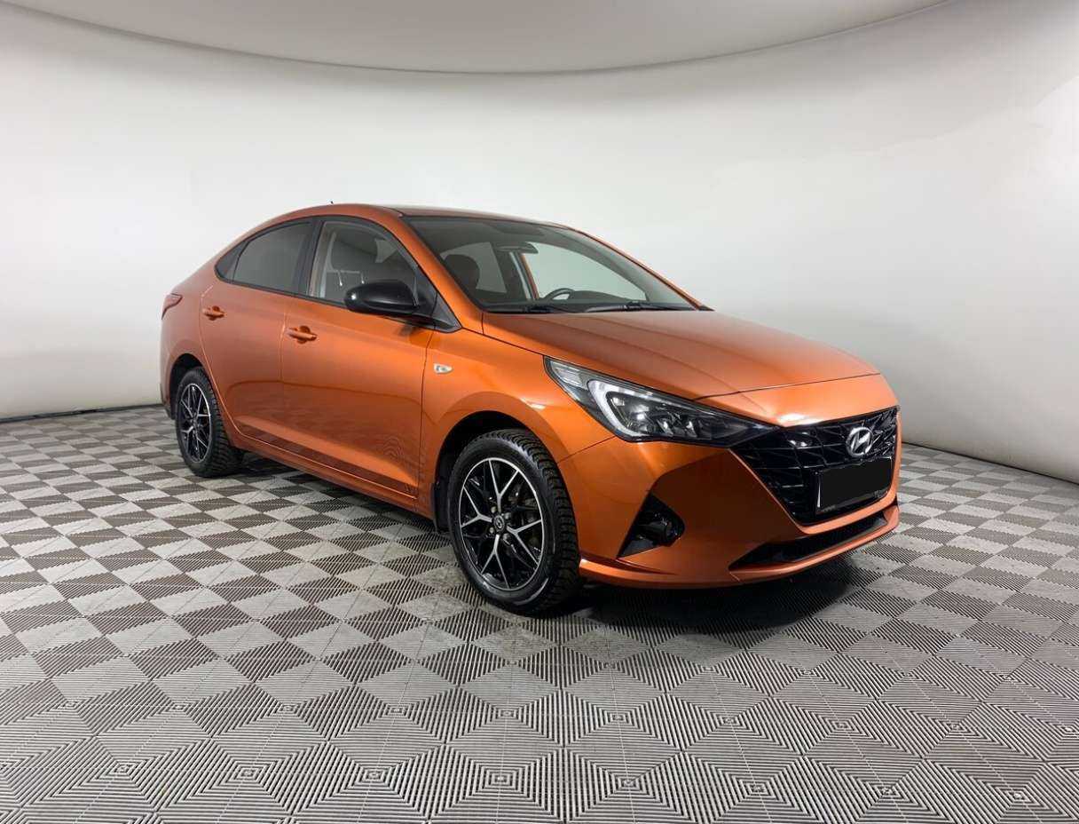 Hyundai Solaris 2022 года с пробегом. Фото: #2