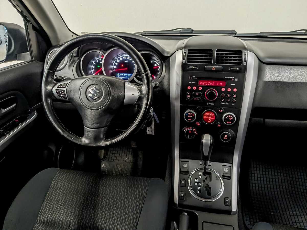 Suzuki Grand Vitara 2012 года с пробегом. Фото: #26