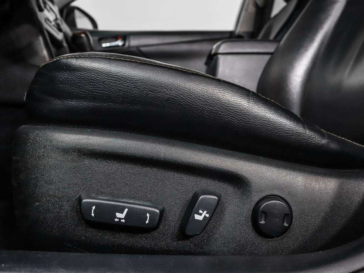 Toyota Camry 2012 года с пробегом. Фото: #9