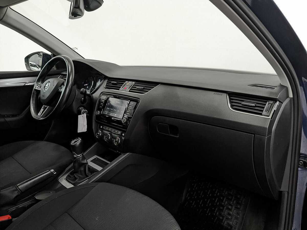 Skoda Octavia 2015 года с пробегом. Фото: #11