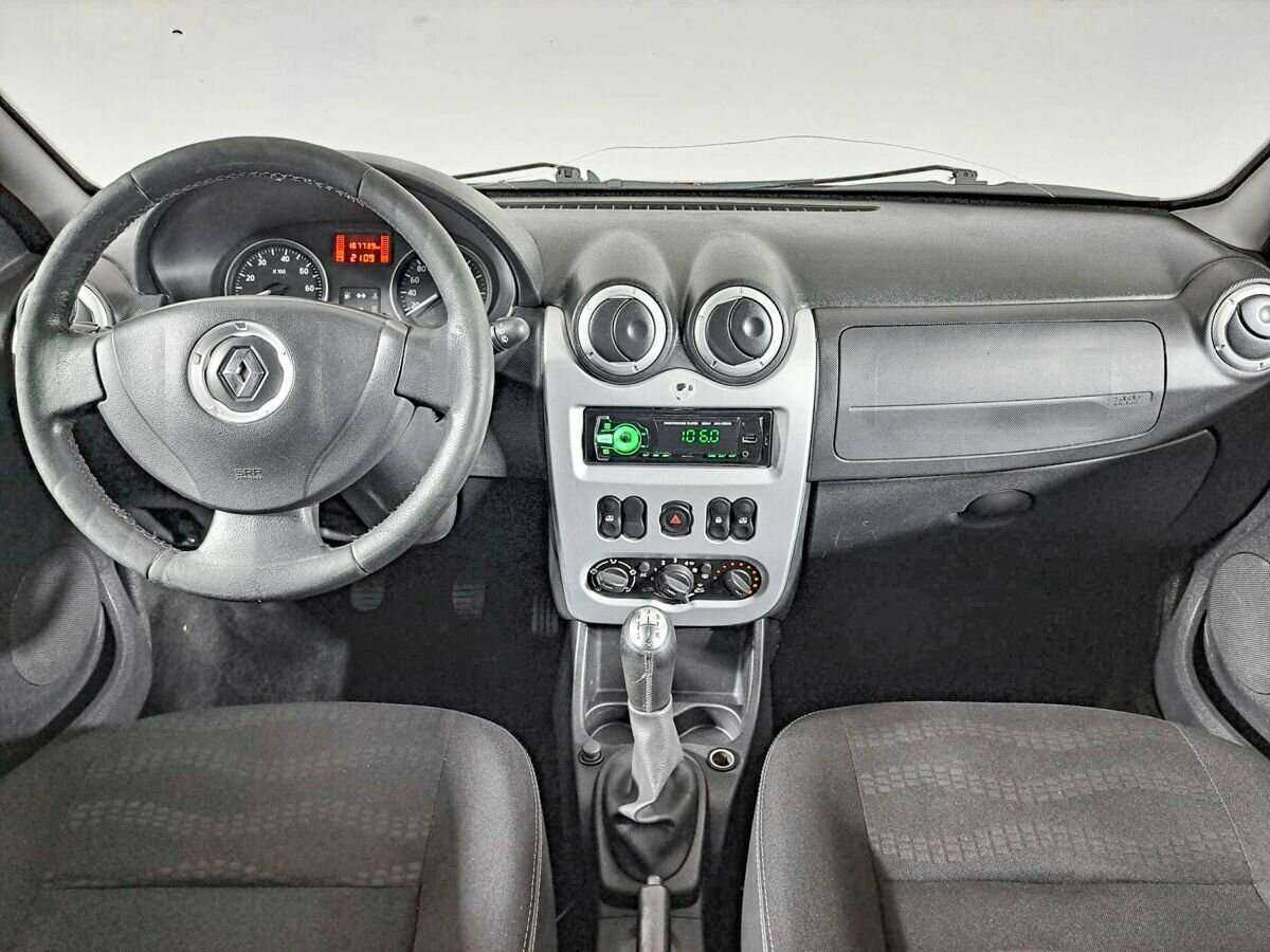 Renault Sandero 2012 года с пробегом. Фото: #11