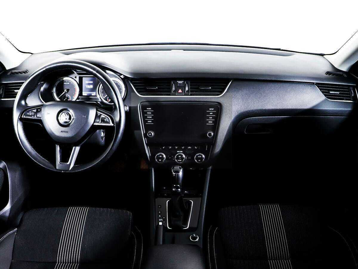 Skoda Octavia 2017 года с пробегом. Фото: #11