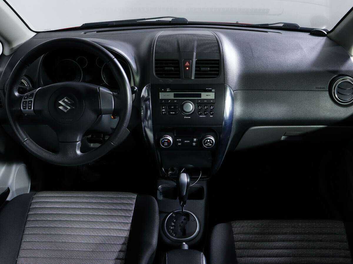 Suzuki SX4 2013 года с пробегом. Фото: #9