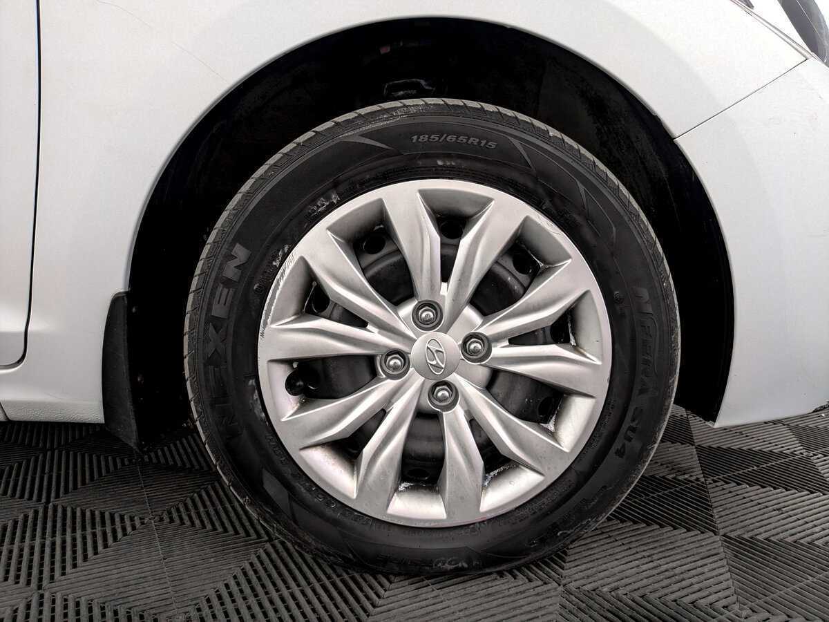 Hyundai Solaris 2018 года с пробегом. Фото: #16