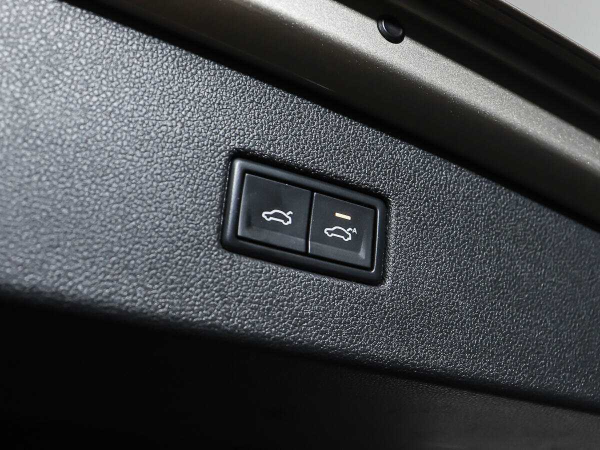 Volkswagen Tiguan 2017 года с пробегом. Фото: #17