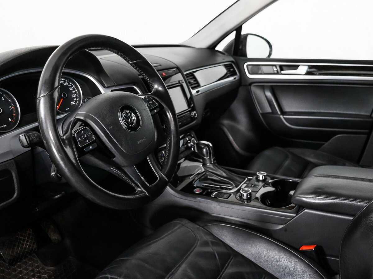 Volkswagen Touareg 2012 года с пробегом. Фото: #8