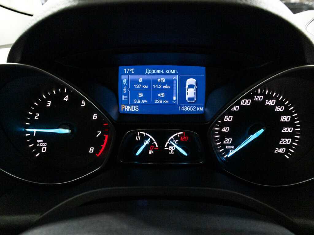 Ford Kuga 2014 года с пробегом. Фото: #11