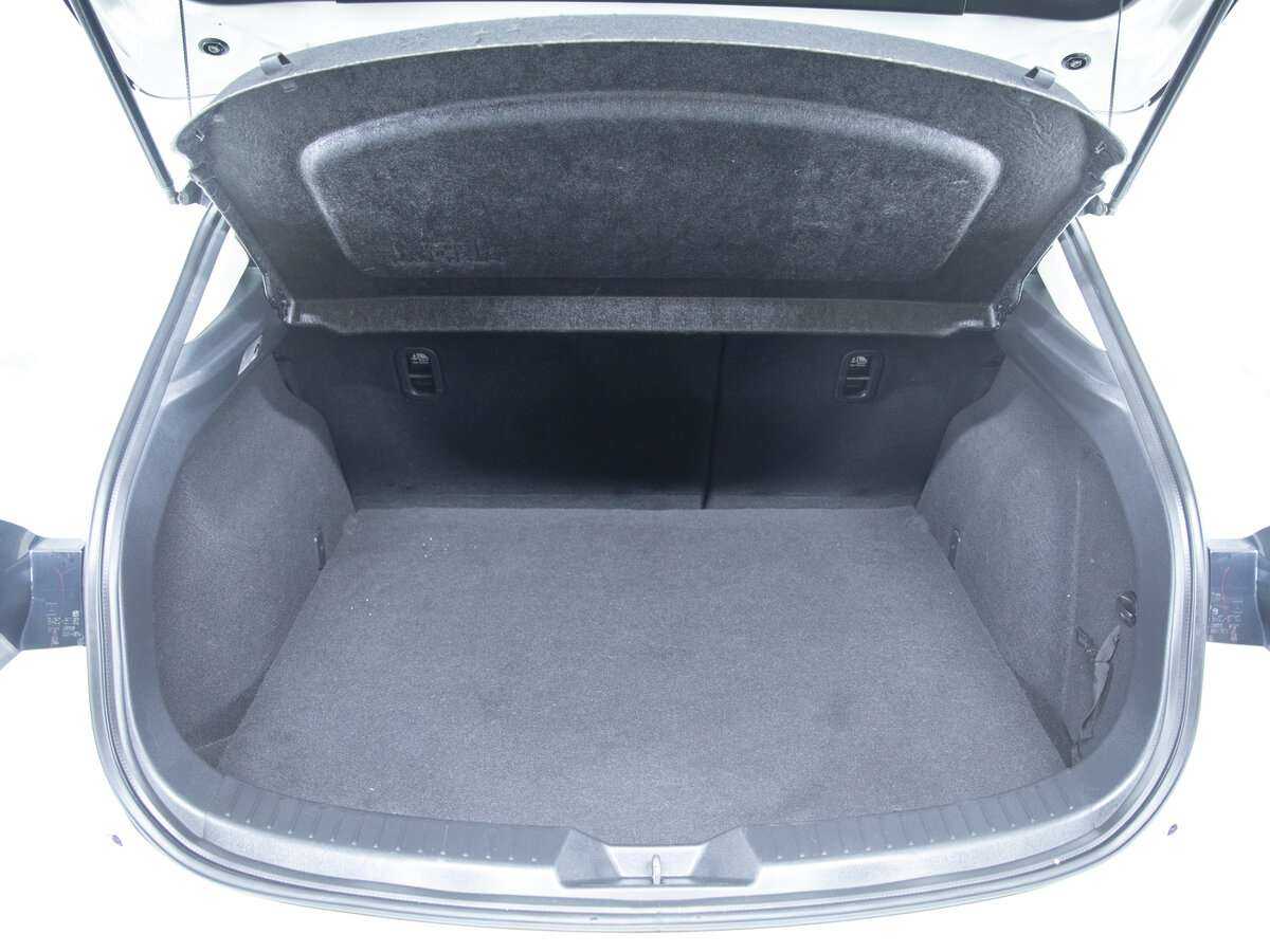 Mazda 3 2014 года с пробегом. Фото: #8