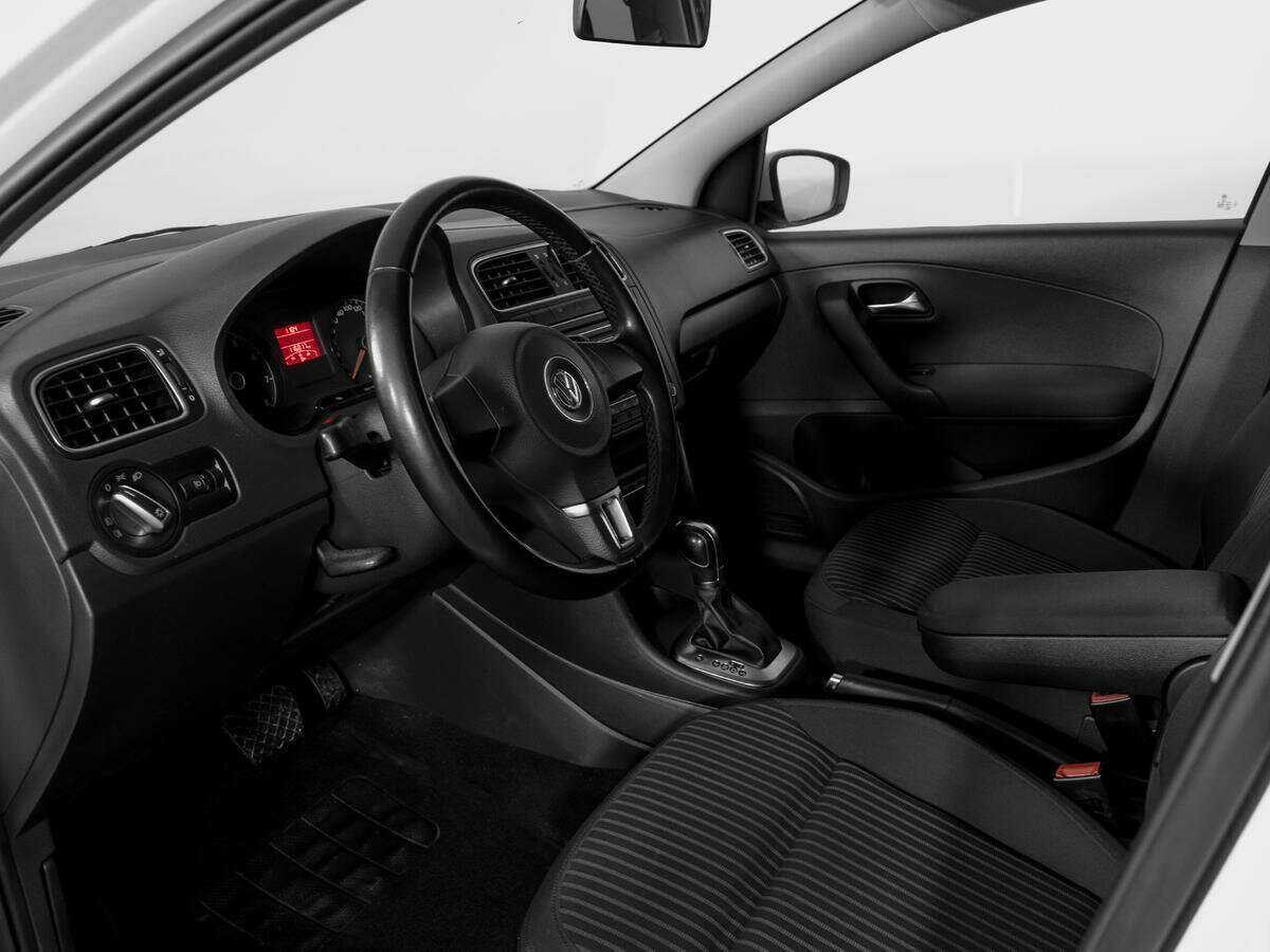 Volkswagen Polo 2013 года с пробегом. Фото: #14