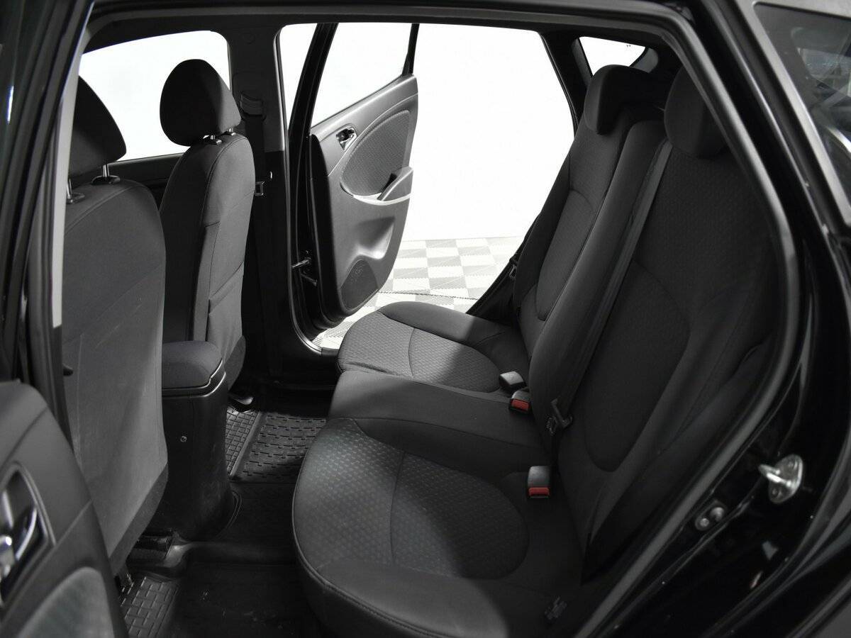 Hyundai Solaris 2012 года с пробегом. Фото: #10