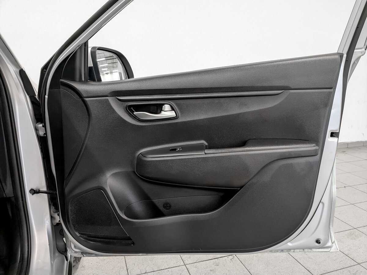 Kia Rio 2020 года с пробегом. Фото: #20