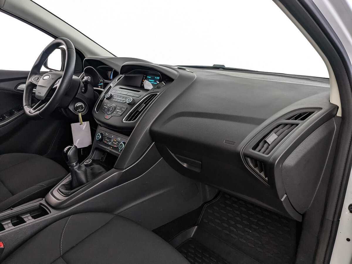 Ford Focus 2018 года с пробегом. Фото: #8