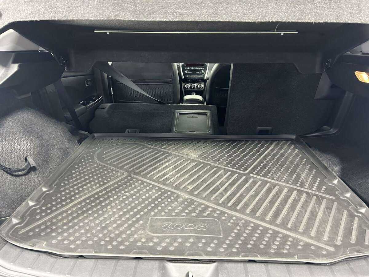 Peugeot 4008 2012 года с пробегом. Фото: #15