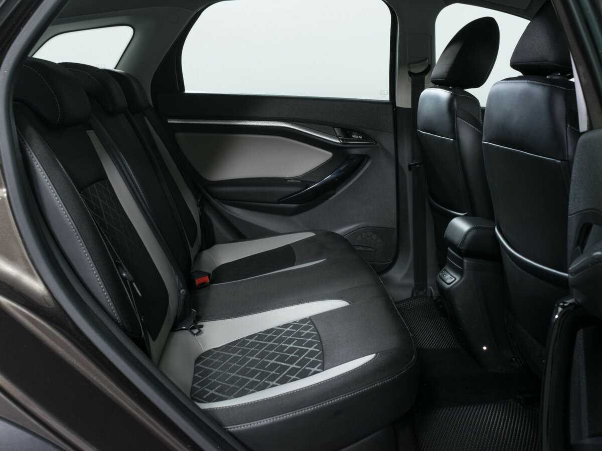 Lada (ВАЗ) Vesta 2019 года с пробегом. Фото: #10