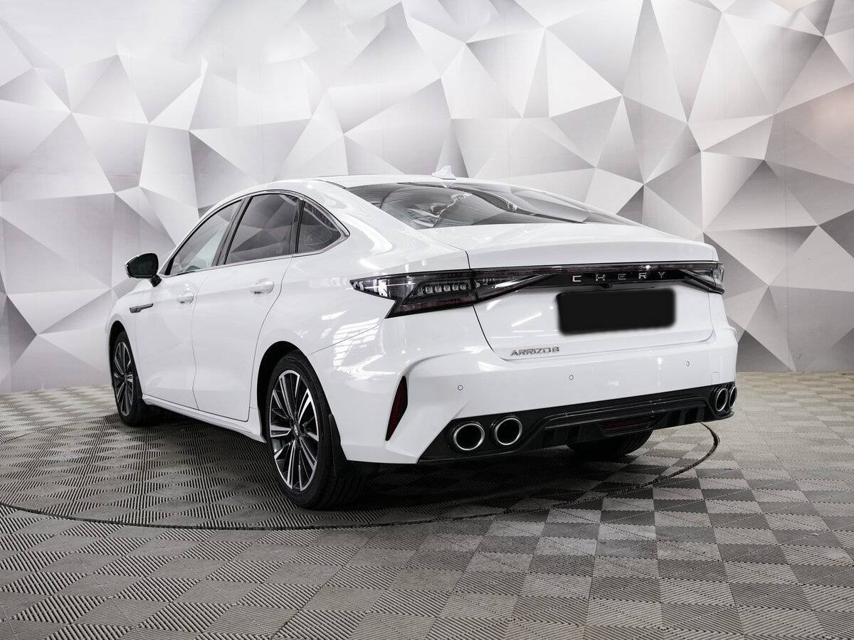 Chery Arrizo 8 2023 года с пробегом. Фото: #2