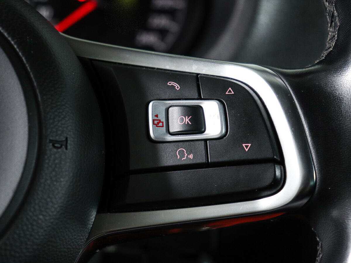 Volkswagen Polo 2018 года с пробегом. Фото: #18