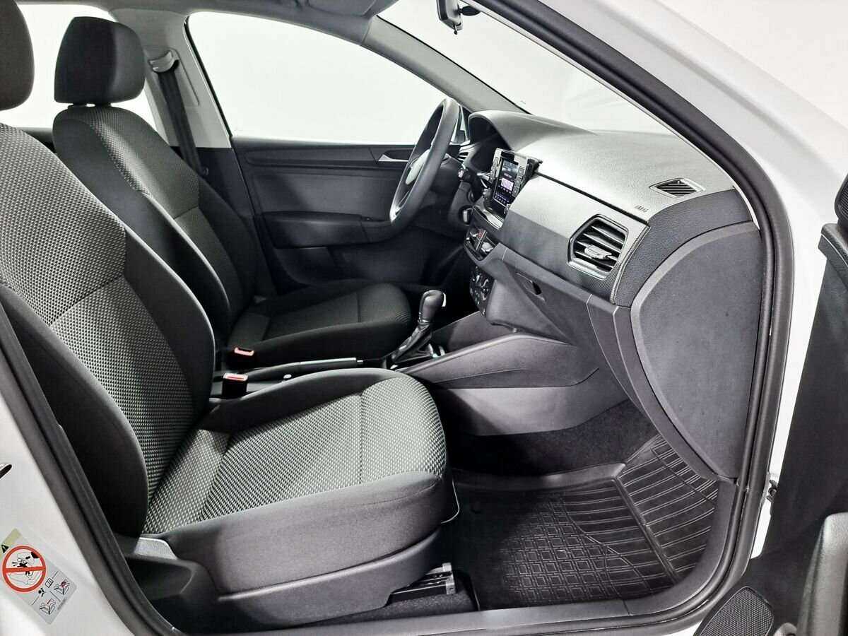 Volkswagen Polo 2021 года с пробегом. Фото: #6