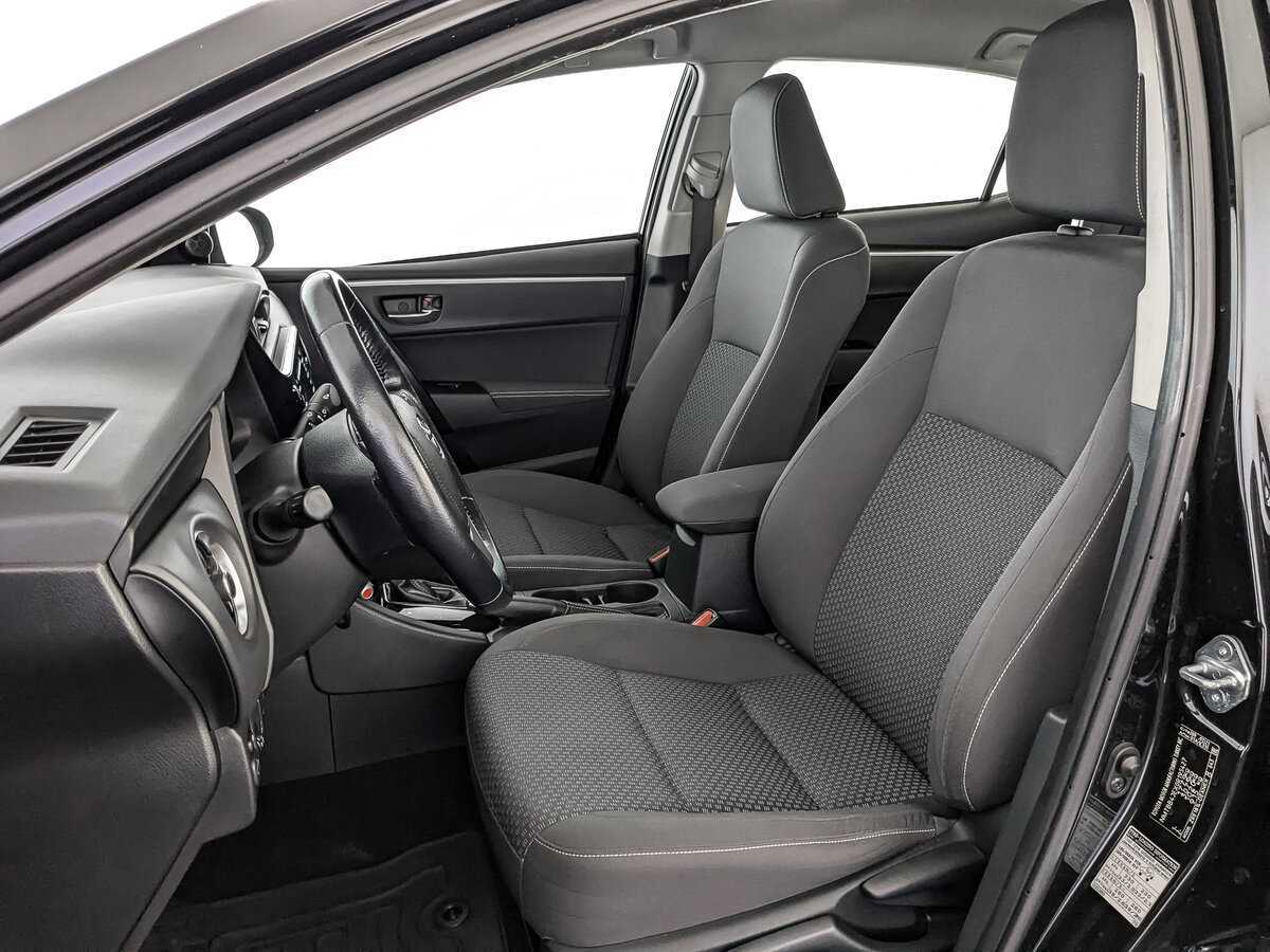 Toyota Corolla 2017 года с пробегом. Фото: #15