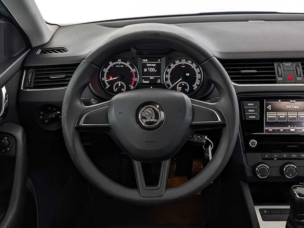 Skoda Octavia 2018 года с пробегом. Фото: #21