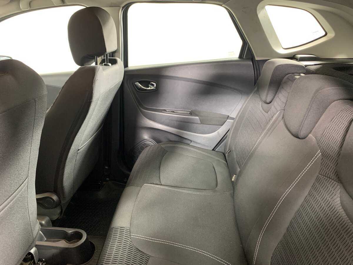 Renault Kaptur 2019 года с пробегом. Фото: #18