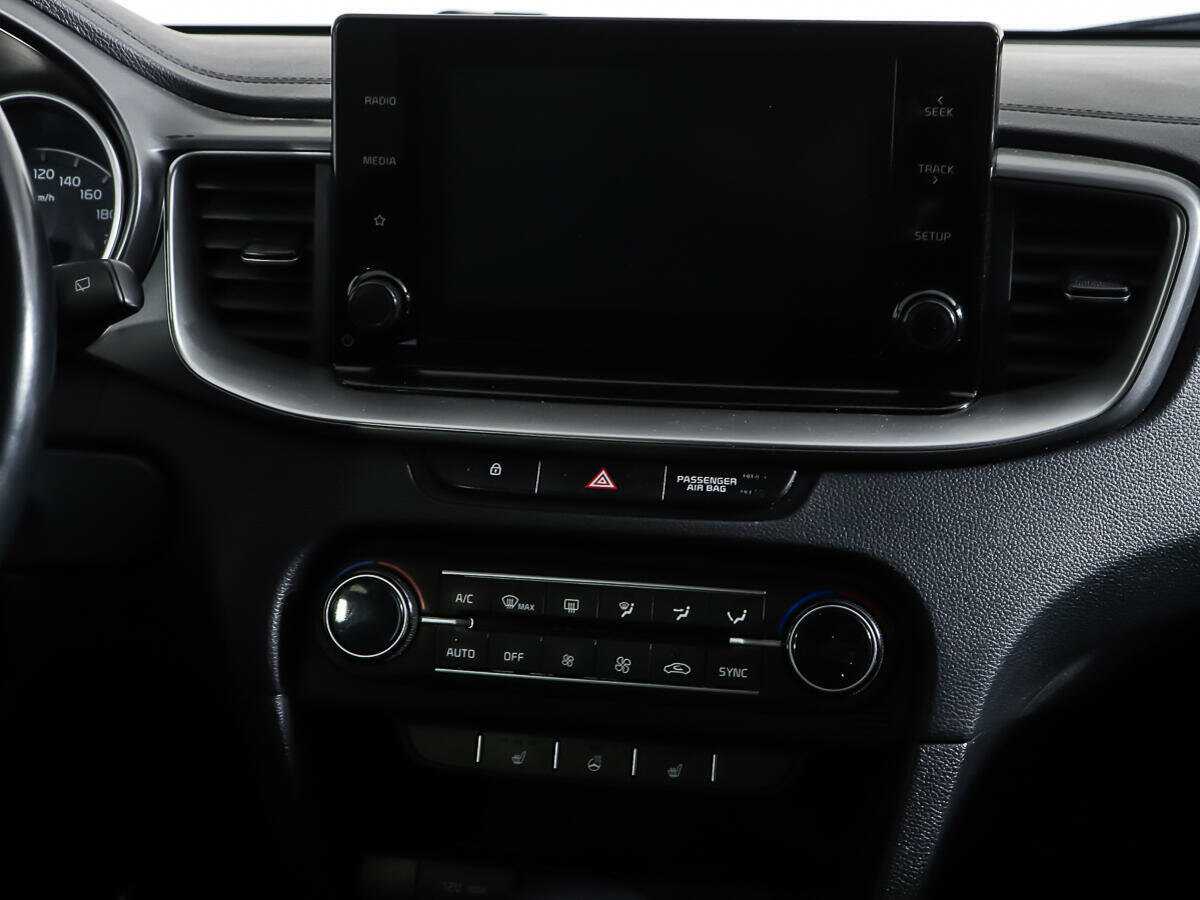 Kia Ceed 2021 года с пробегом. Фото: #11