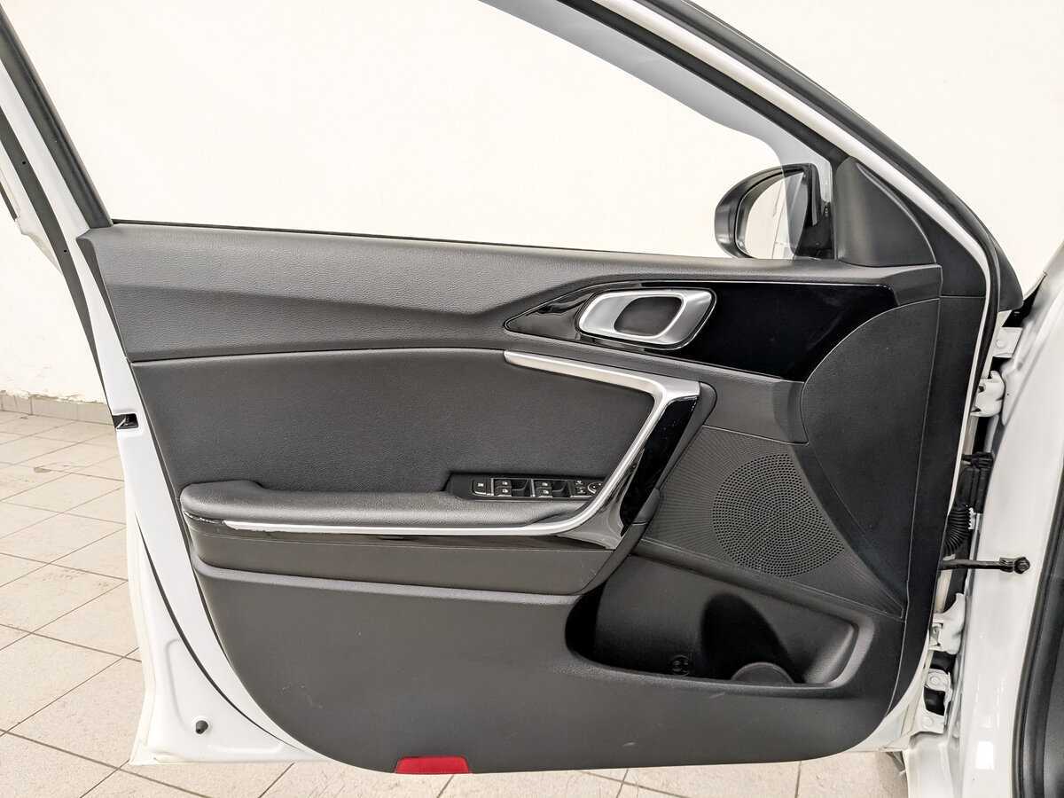 Kia Ceed 2020 года с пробегом. Фото: #17