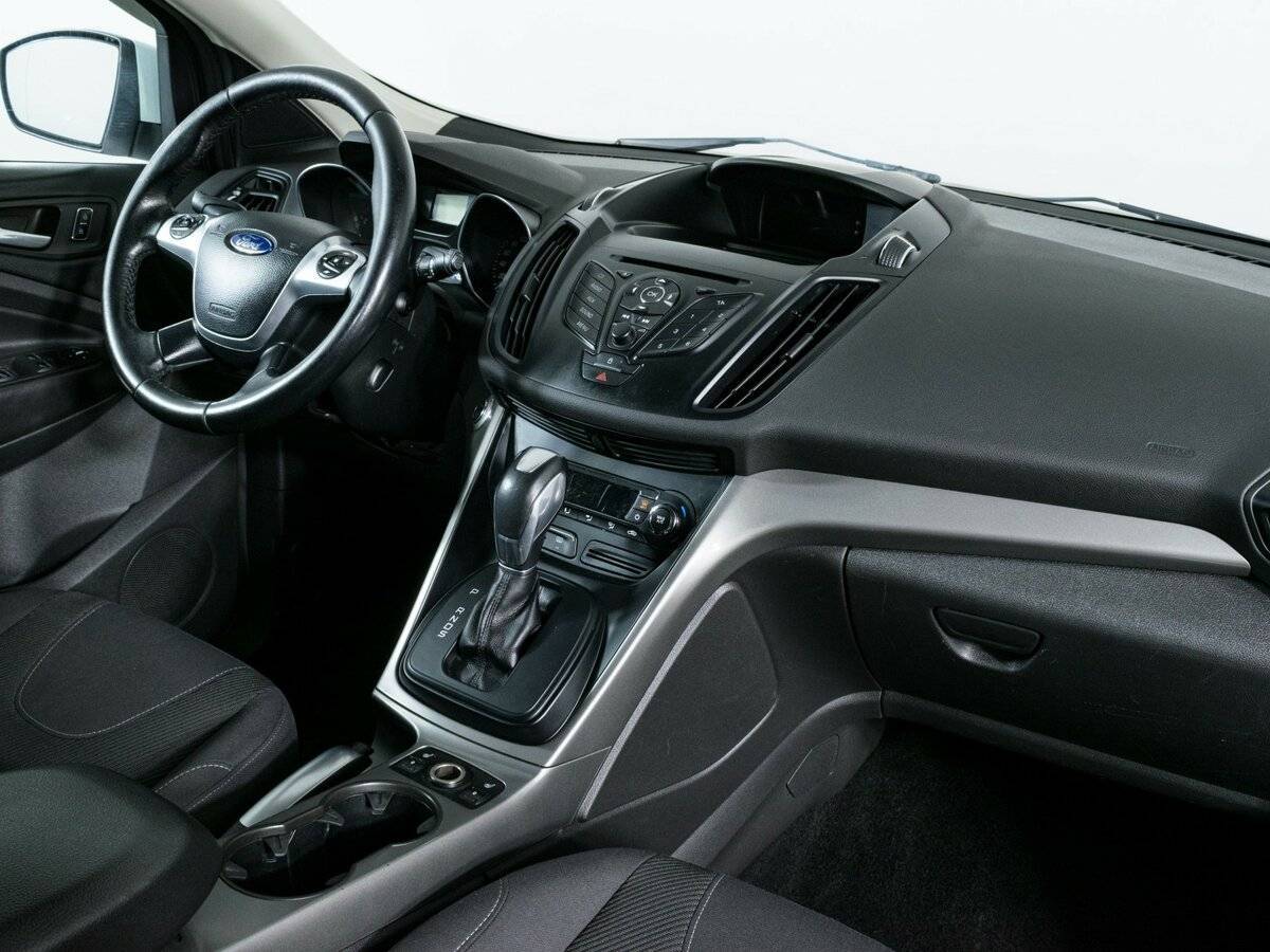 Ford Kuga 2014 года с пробегом. Фото: #7