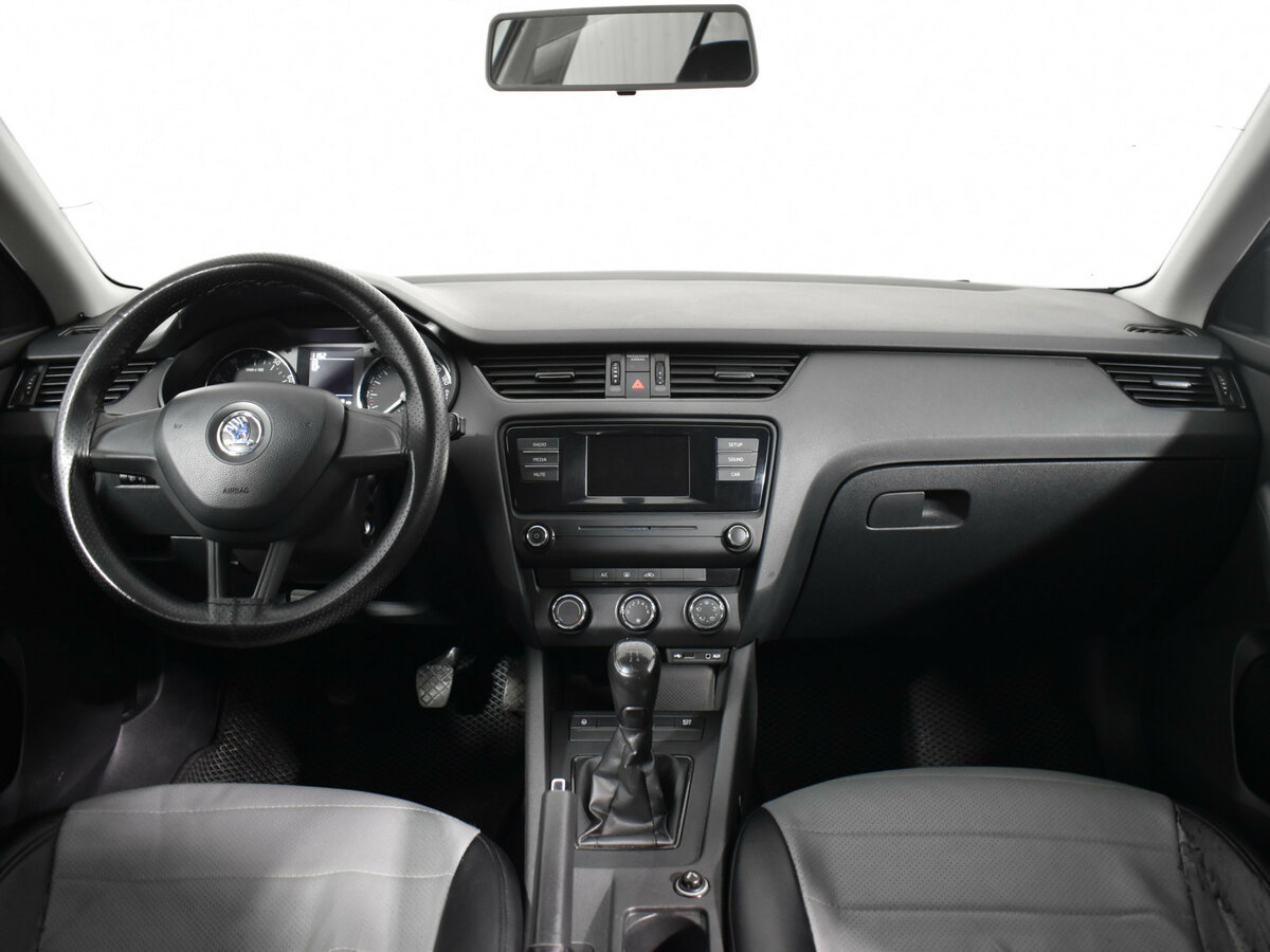 Skoda Octavia 2015 года с пробегом. Фото: #9