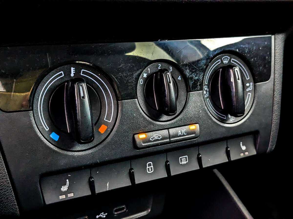 Skoda Rapid 2020 года с пробегом. Фото: #19