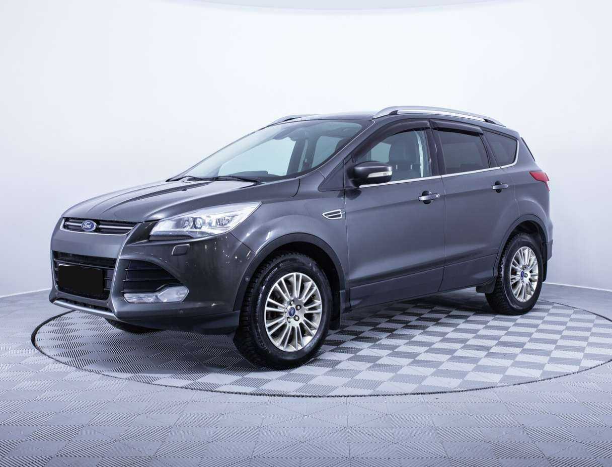 Ford Kuga 2015 года с пробегом. Посмотреть фото