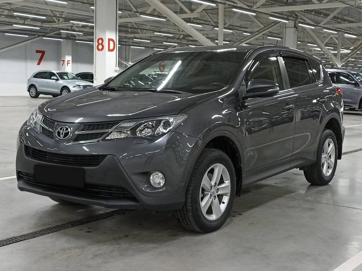 Toyota RAV4 2013 года с пробегом. Посмотреть фото