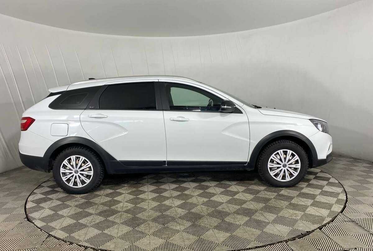 Lada (ВАЗ) Vesta 2020 года с пробегом. Фото: #3