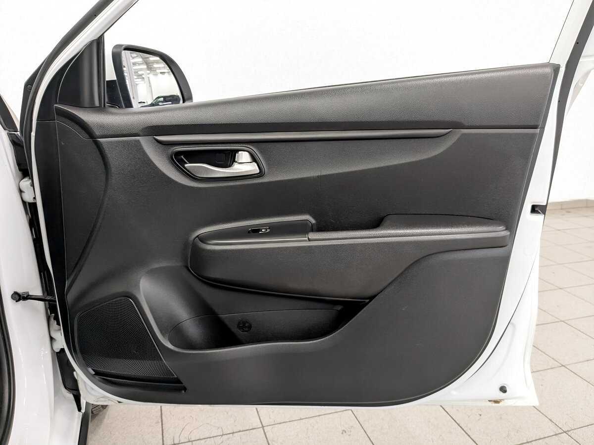 Kia Rio 2020 года с пробегом. Фото: #21