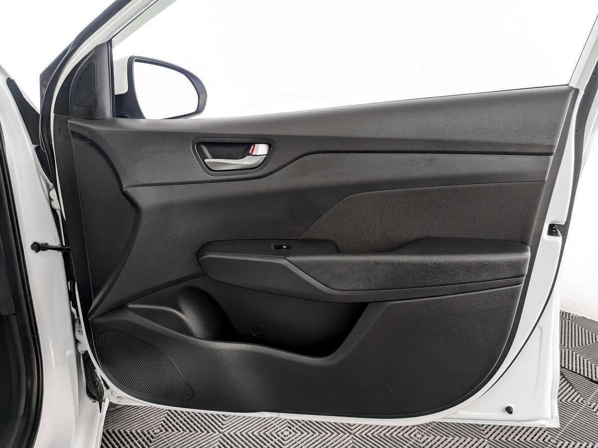 Hyundai Solaris 2018 года с пробегом. Фото: #22