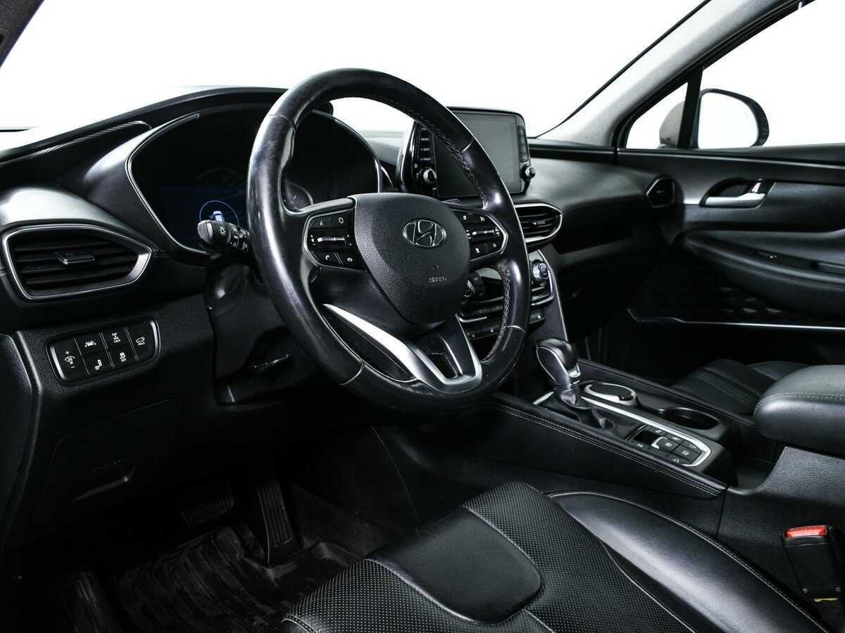 Hyundai Santa Fe 2018 года с пробегом. Фото: #11