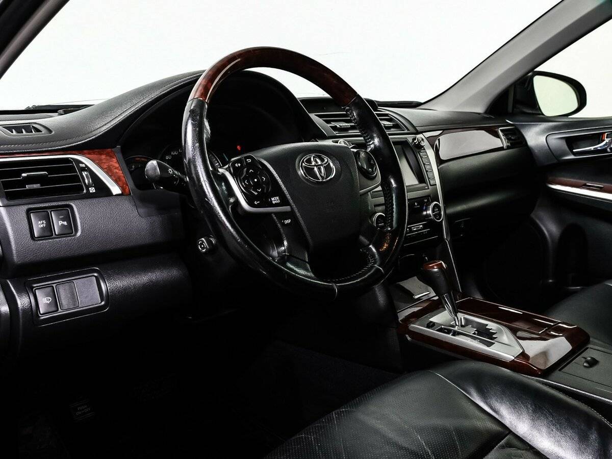 Toyota Camry 2012 года с пробегом. Фото: #11
