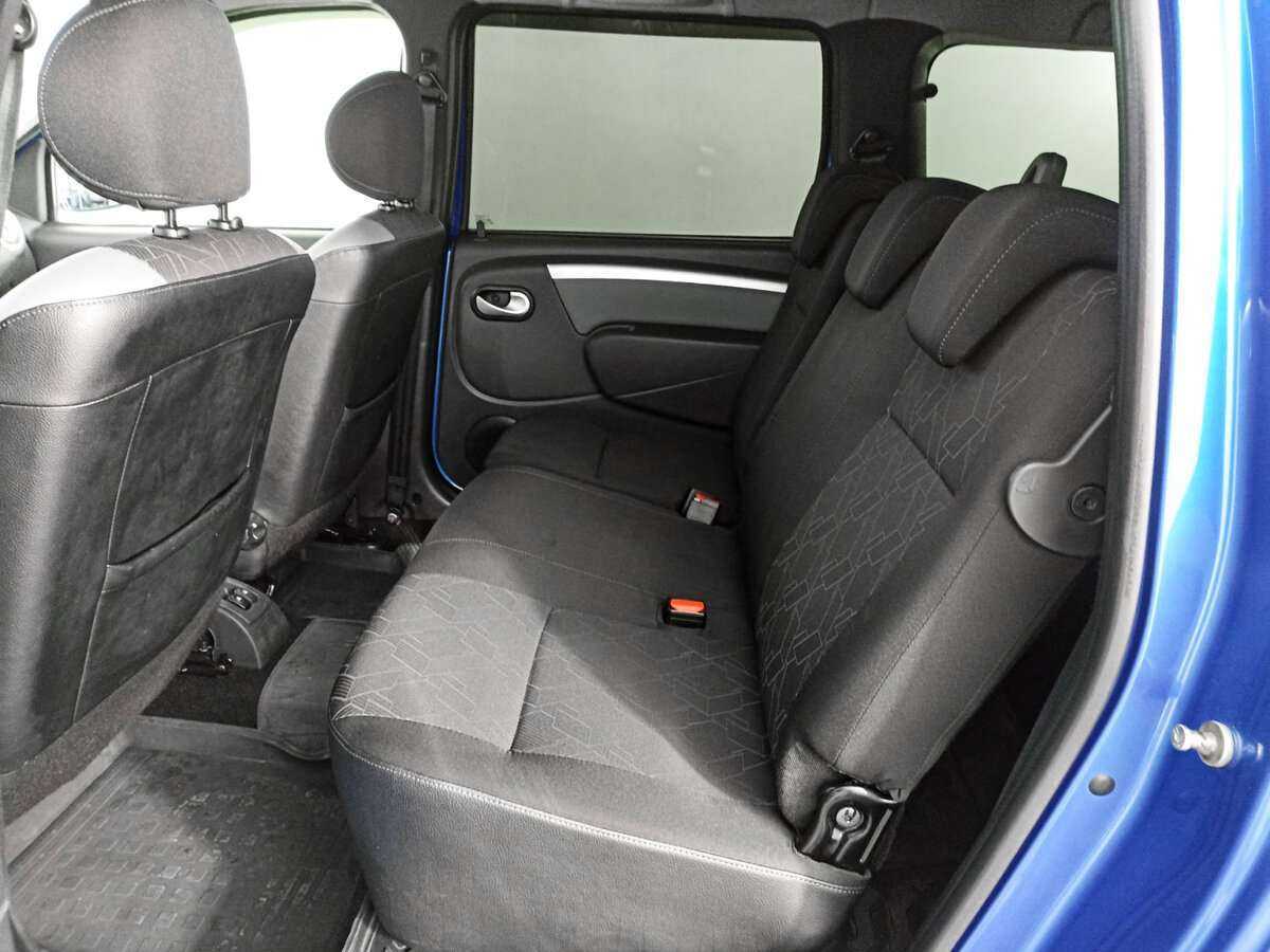 Lada (ВАЗ) Largus 2020 года с пробегом. Фото: #11