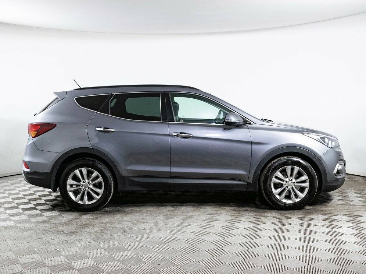 Hyundai Santa Fe 2016 года с пробегом. Фото: #3