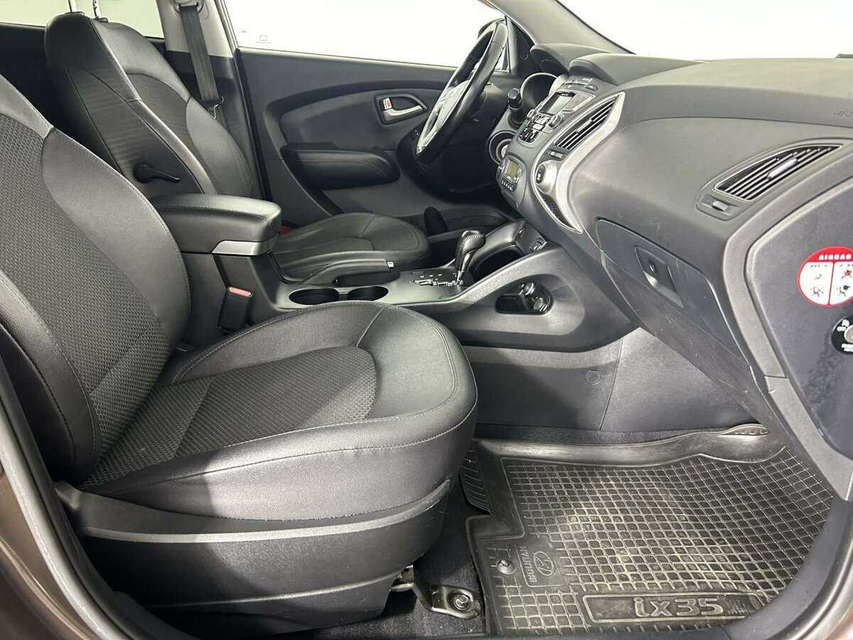 Hyundai ix35 2013 года с пробегом. Фото: #13