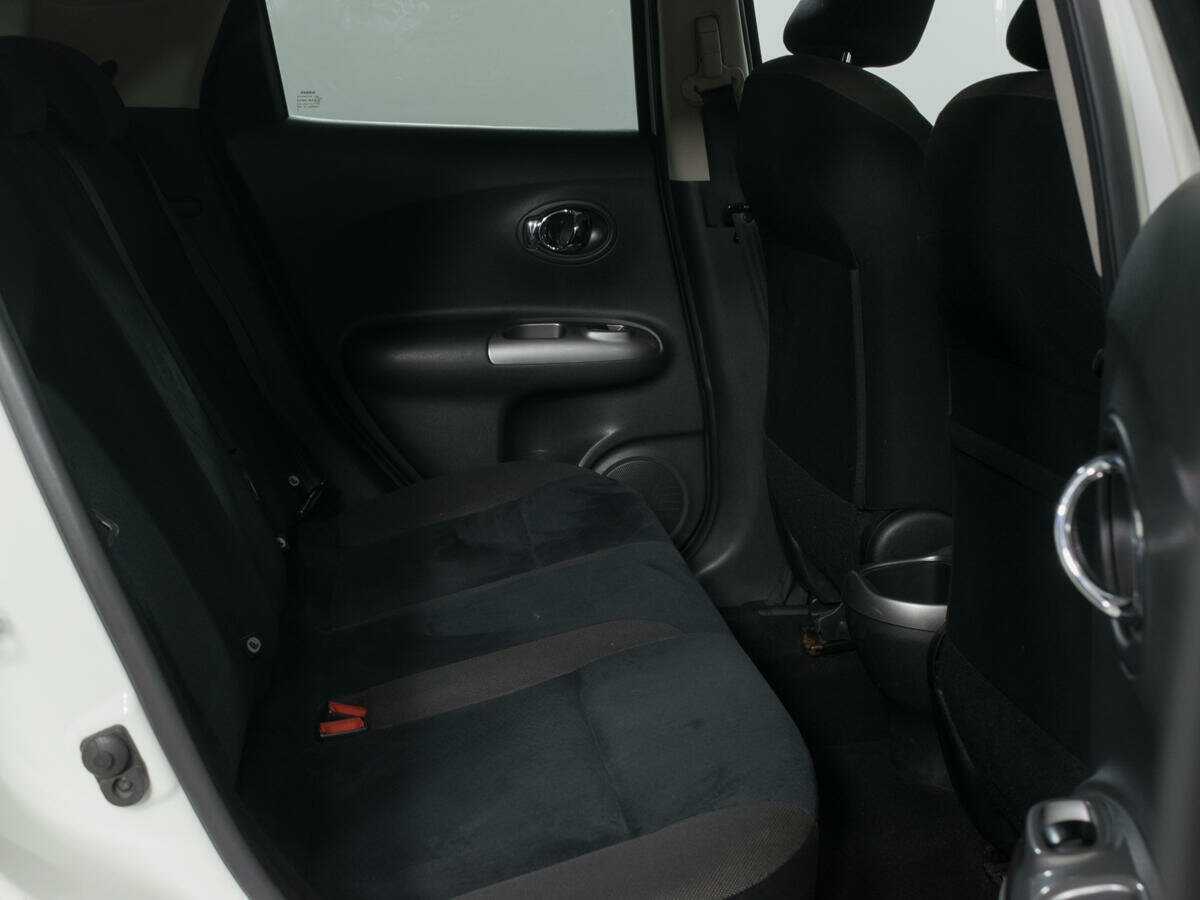 Nissan Juke 2012 года с пробегом. Фото: #9