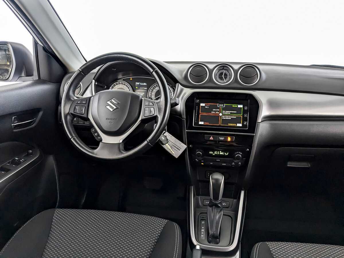 Suzuki Vitara 2020 года с пробегом. Фото: #20