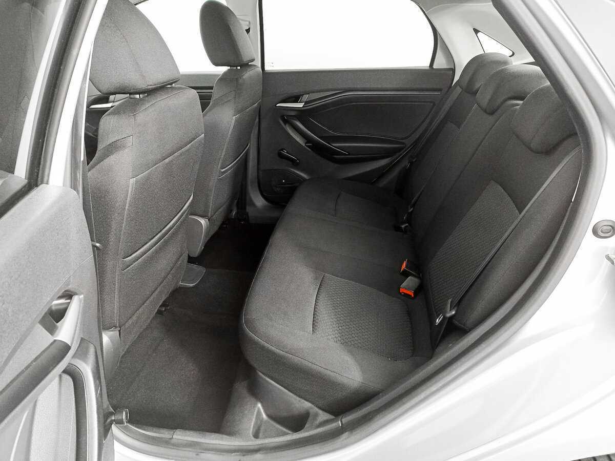 Lada (ВАЗ) Vesta 2017 года с пробегом. Фото: #9