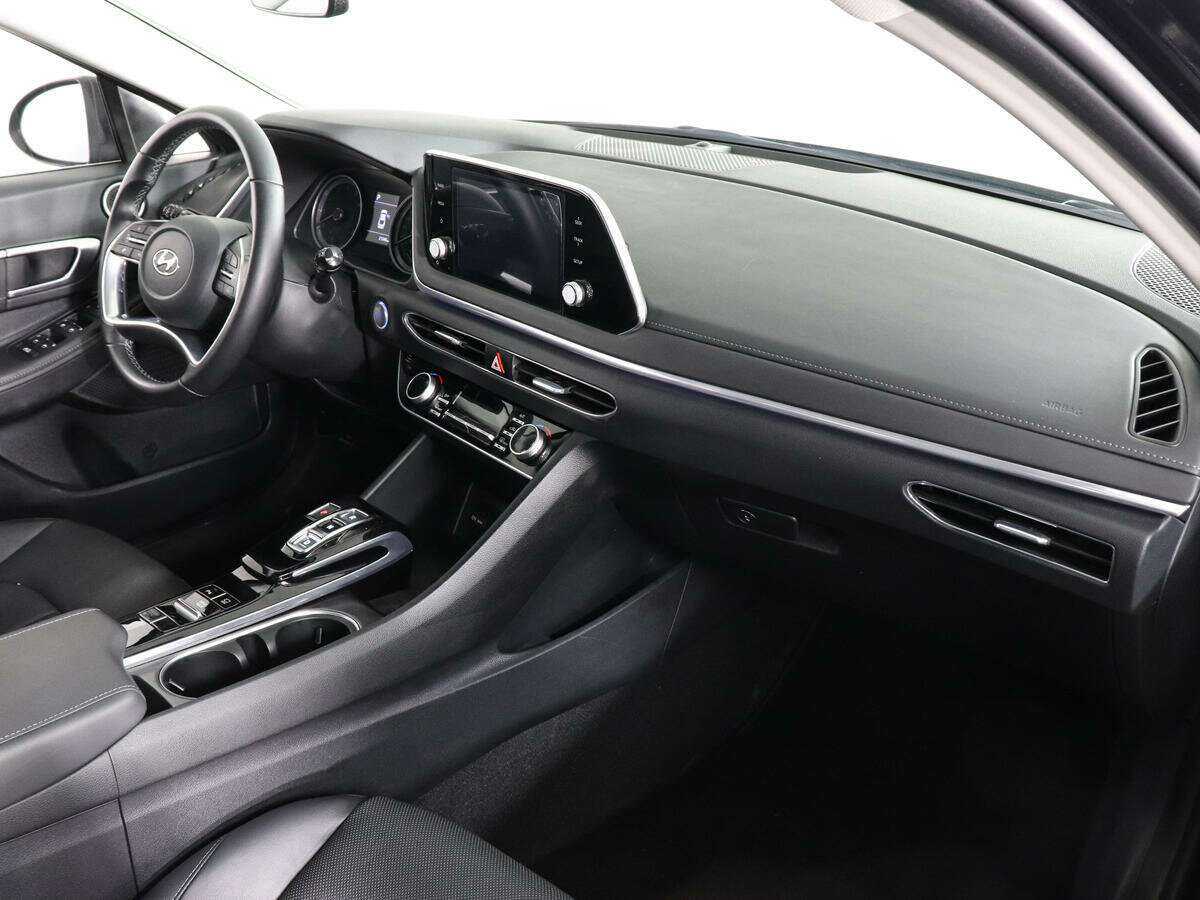 Hyundai Sonata 2023 года с пробегом. Фото: #9
