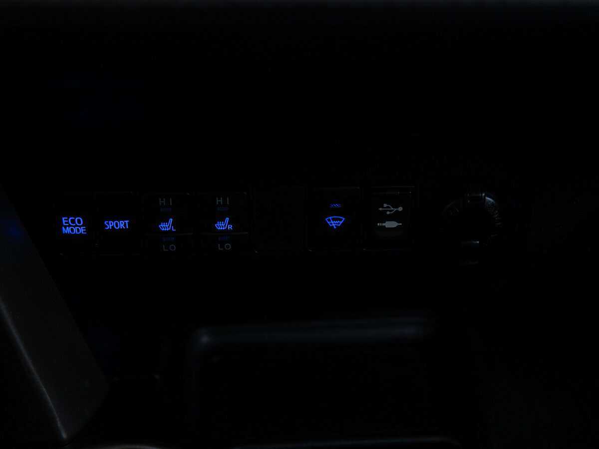 Toyota RAV4 2013 года с пробегом. Фото: #16