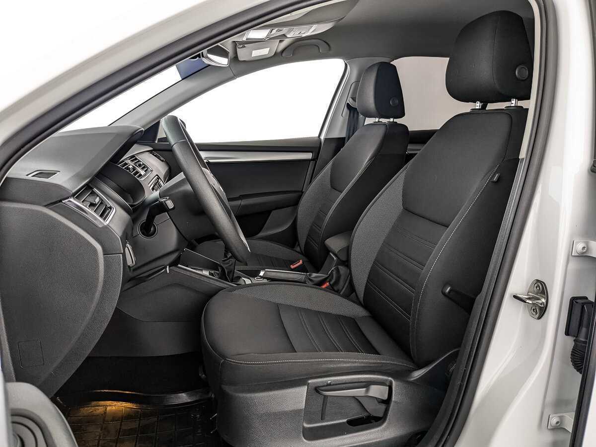 Skoda Octavia 2019 года с пробегом. Фото: #15