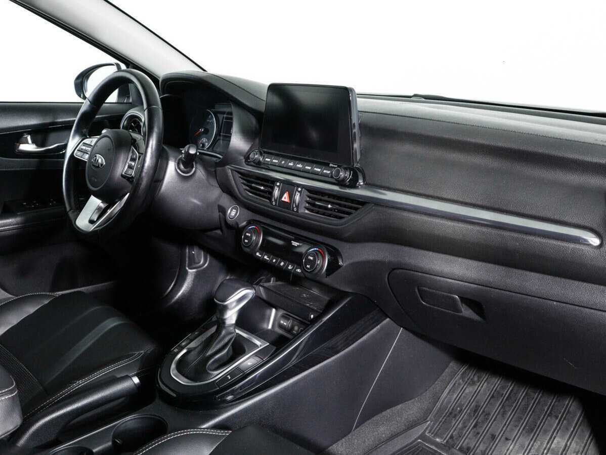 Kia Cerato 2019 года с пробегом. Фото: #8