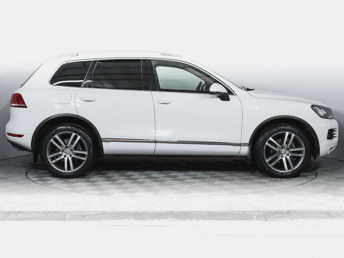 Volkswagen Touareg 2014 года с пробегом. Фото: #3